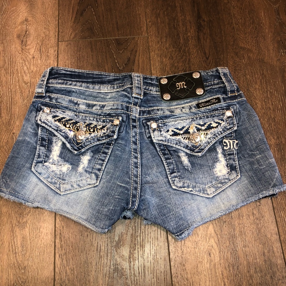 MissMe Shorts